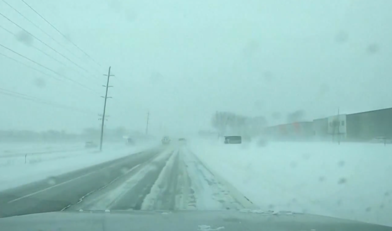 Declaran estado de emergencia por tormenta de nieve en EUA