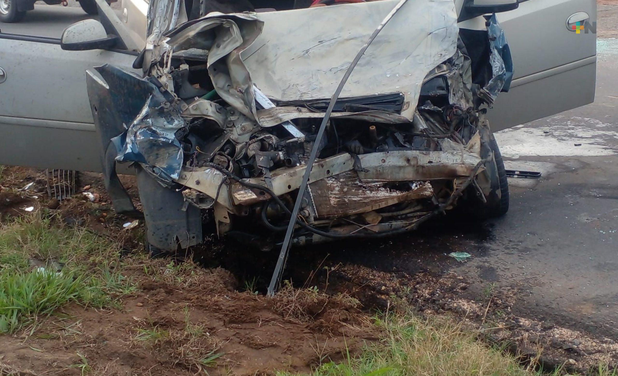 Accidente vial en la carretera Minatitlán–Coatzacoalcos deja una persona sin vida y tres lesionadas