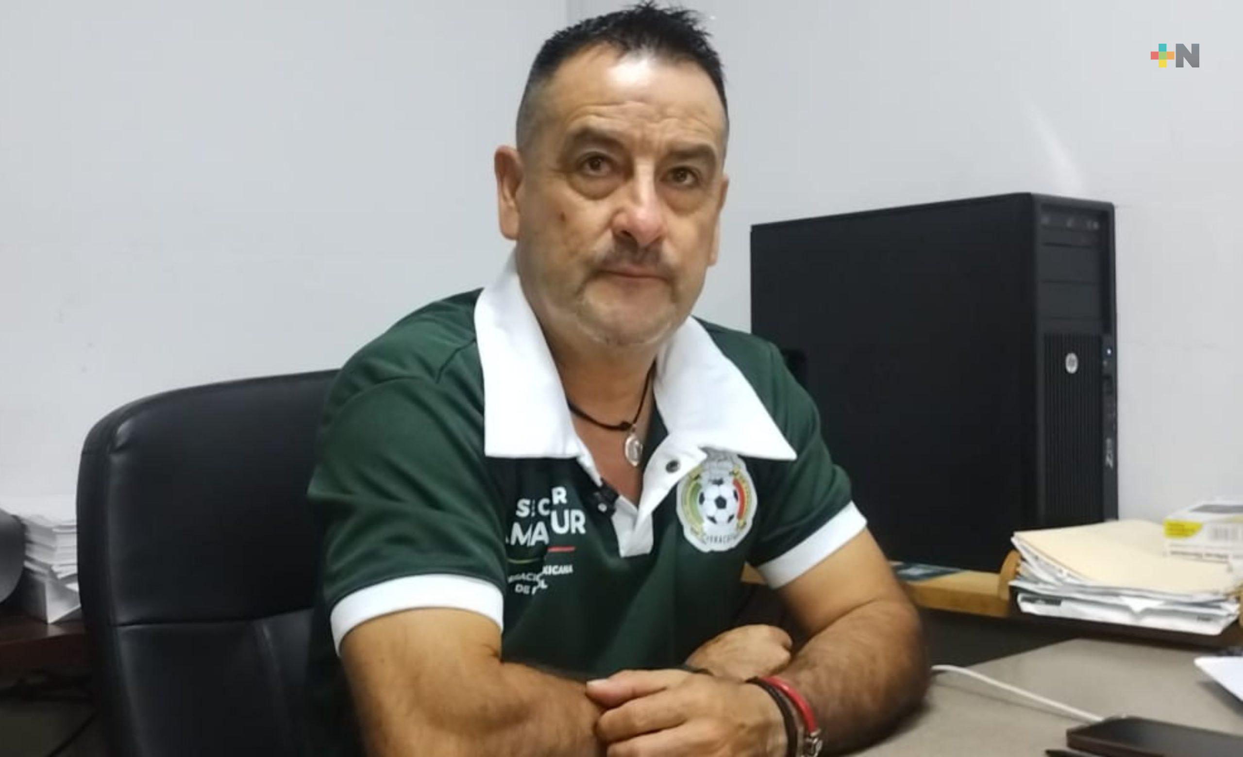 Nuevas propuestas para el futbol base y sistemas de capacitación para entrenadores