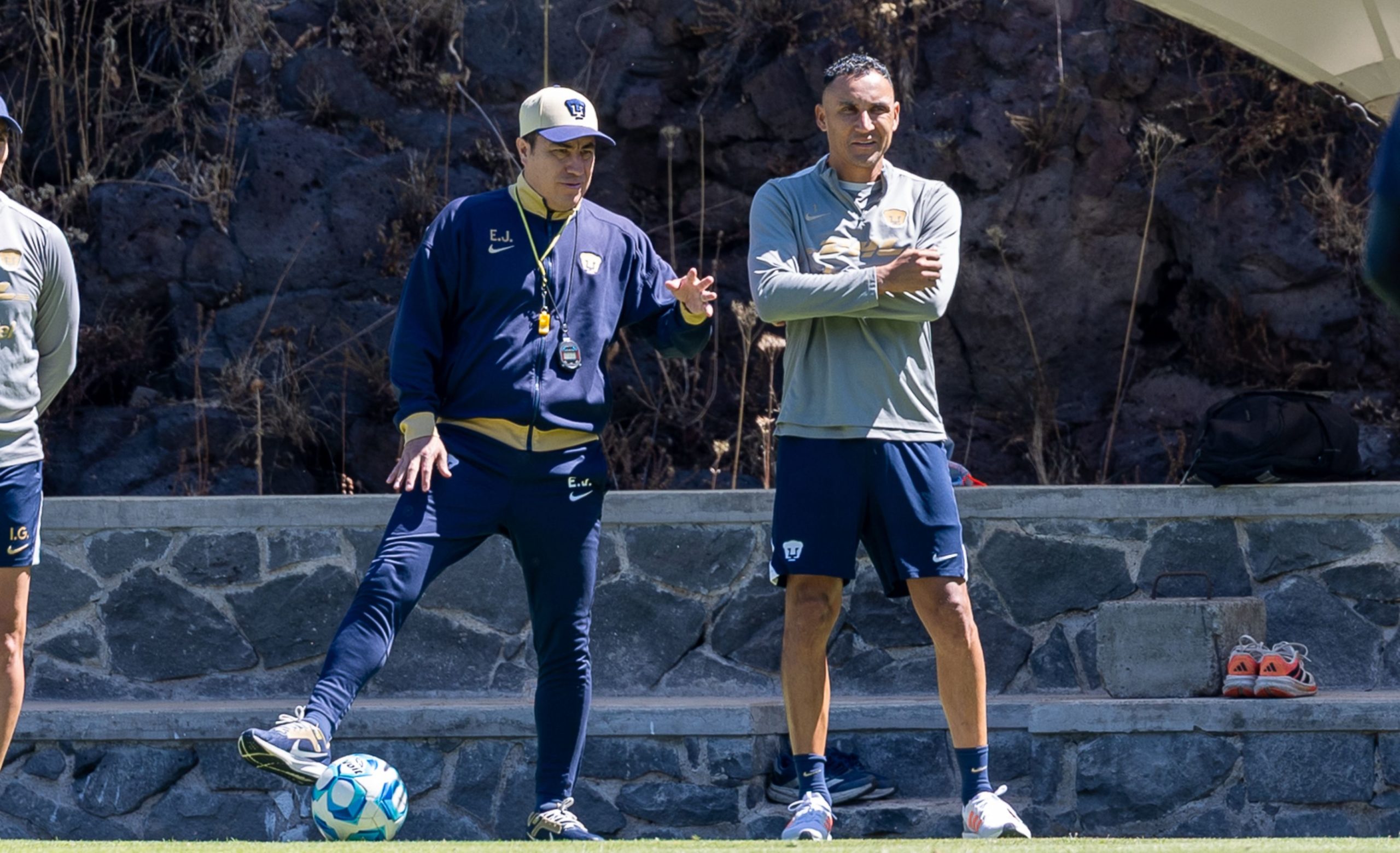 Multa de 352 mil pesos para Efraín Juárez por conducta antideportiva