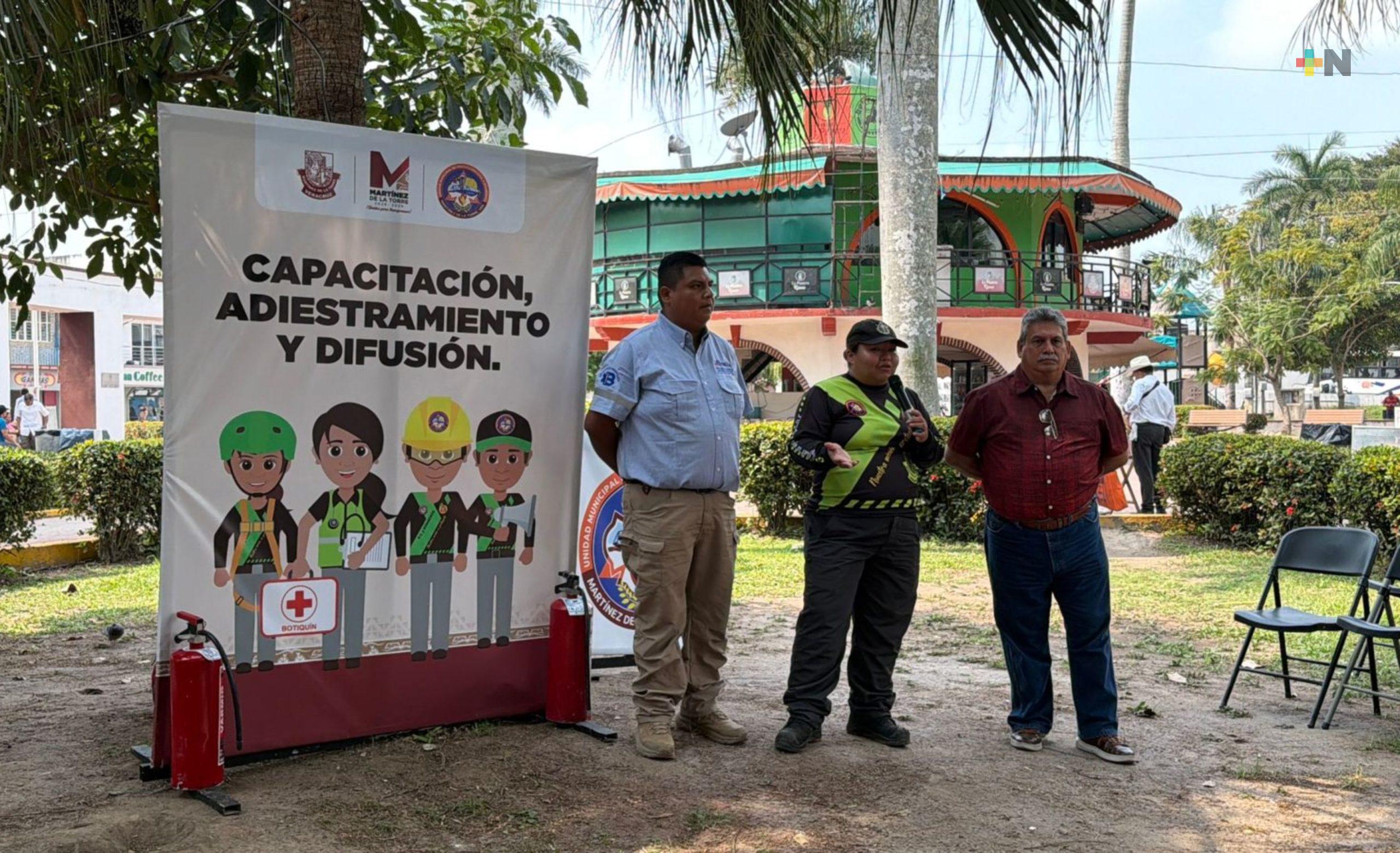 En Martínez de la Torre impartieron curso de primeros auxilios y uso de extintores