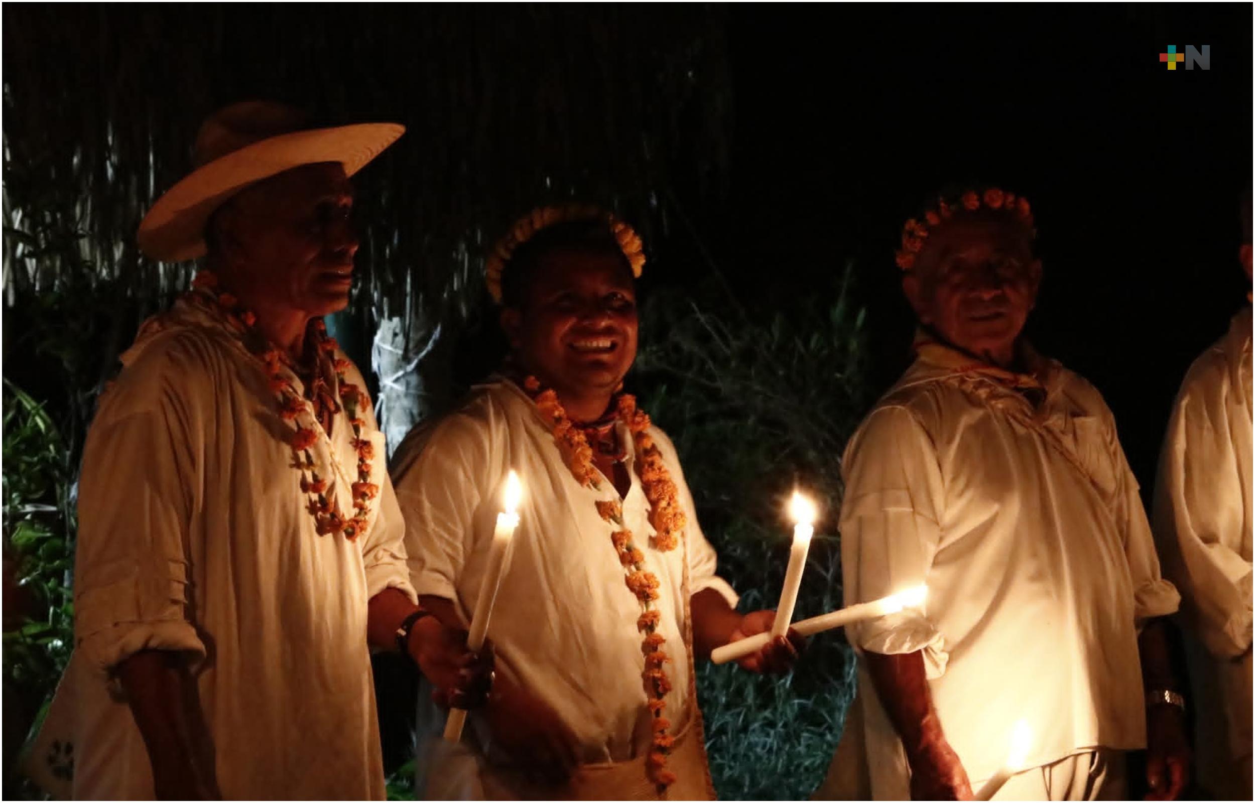 En Papantla, el pueblo Tutunaku celebró la ancestral ceremonia del Litlan