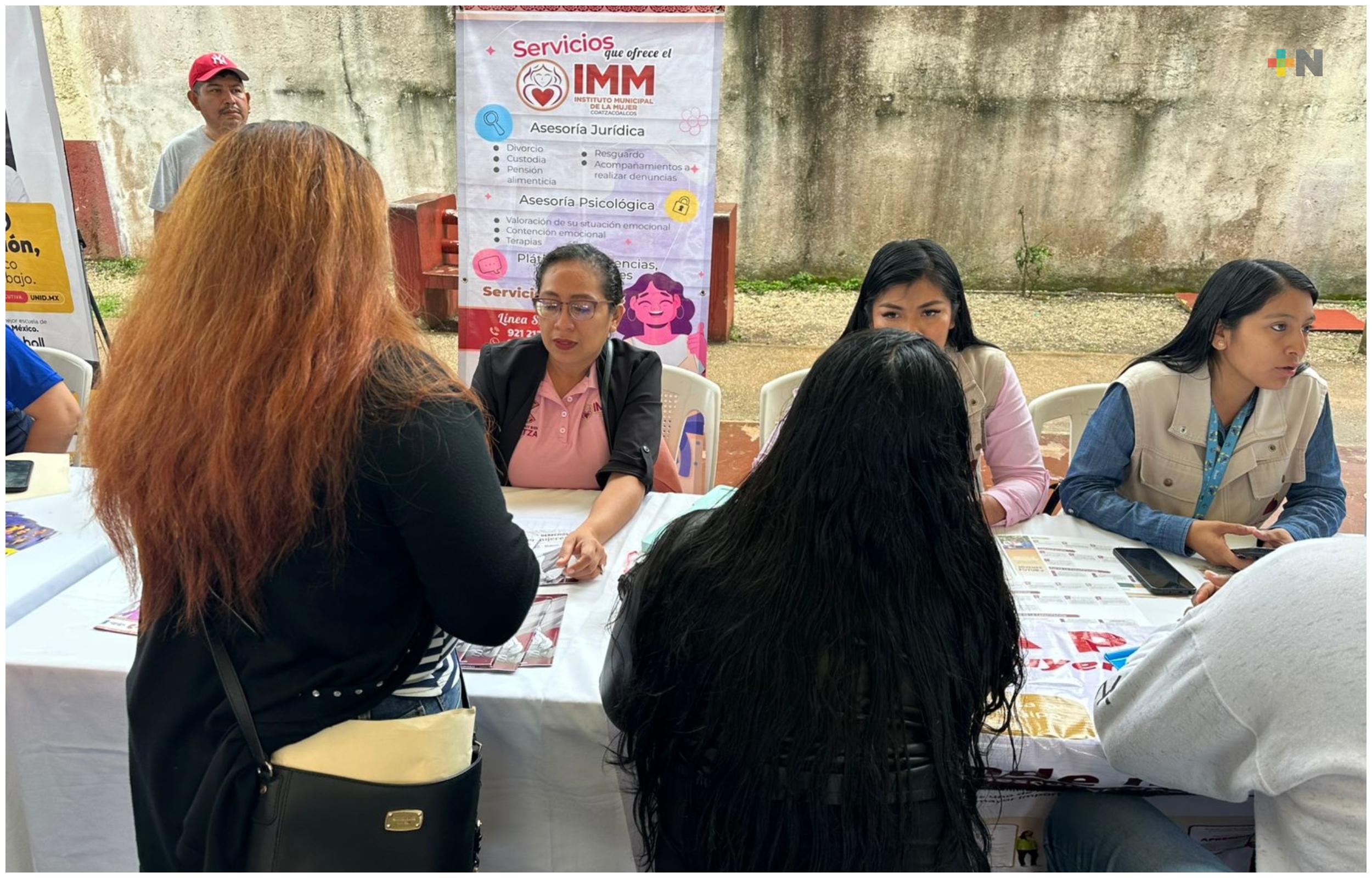Realizan Feria Nacional del Empleo en Coatzacoalcos