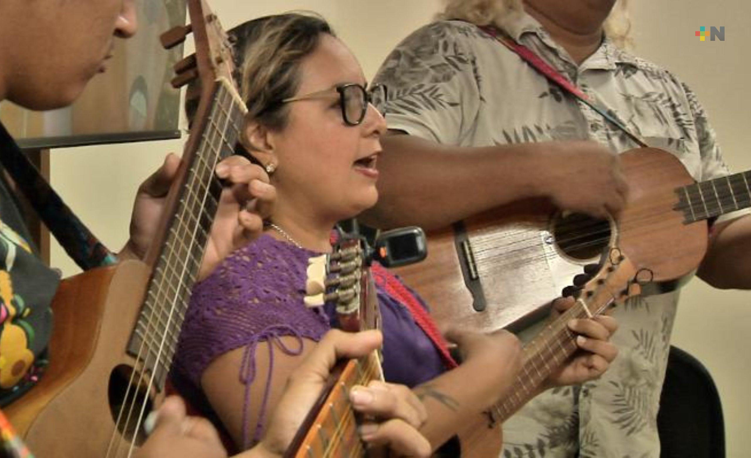 Cantantes xalapeños llaman a preservar y fortalecer el son jarocho