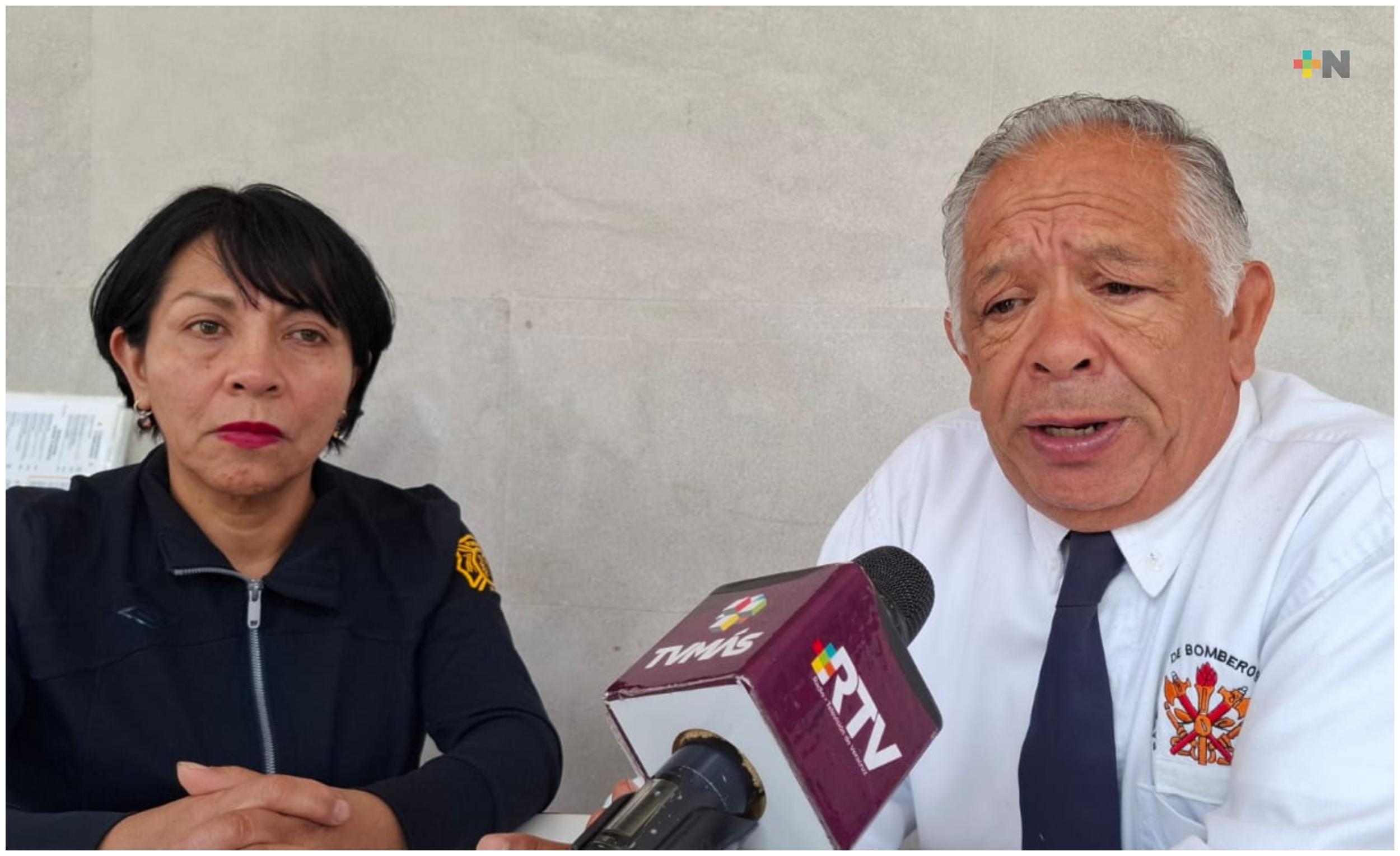 Bomberos de Xalapa enfrentan alta demanda de servicios por evento de norte