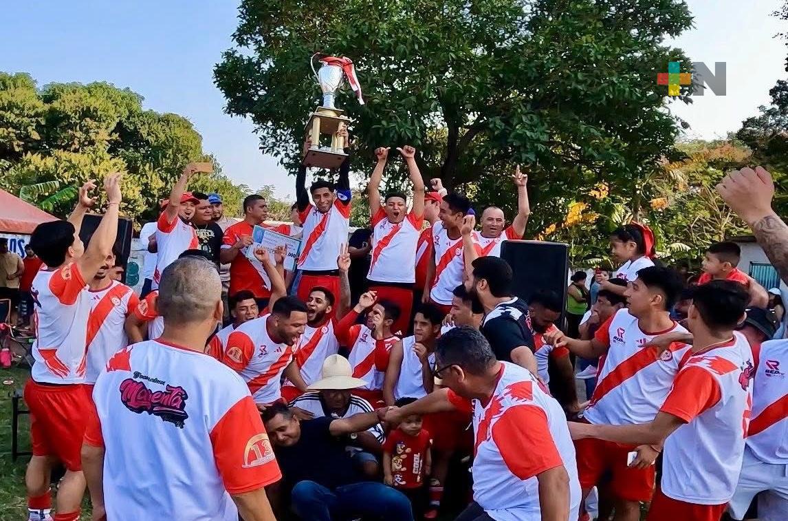 Red Plan se corona en la final de la Super Liga de Tolome