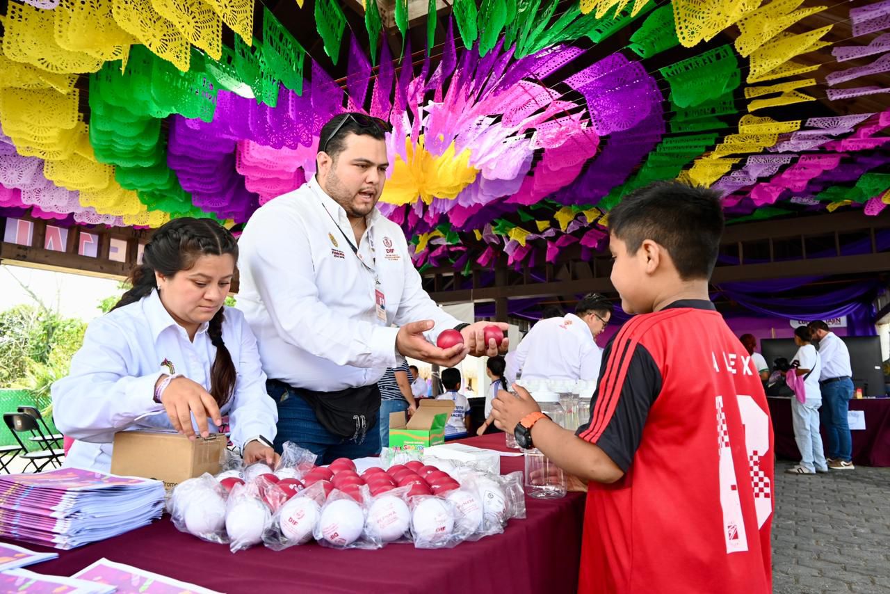 DIF acerca servicios de bienestar y protección infantil en Cumbre Tajín