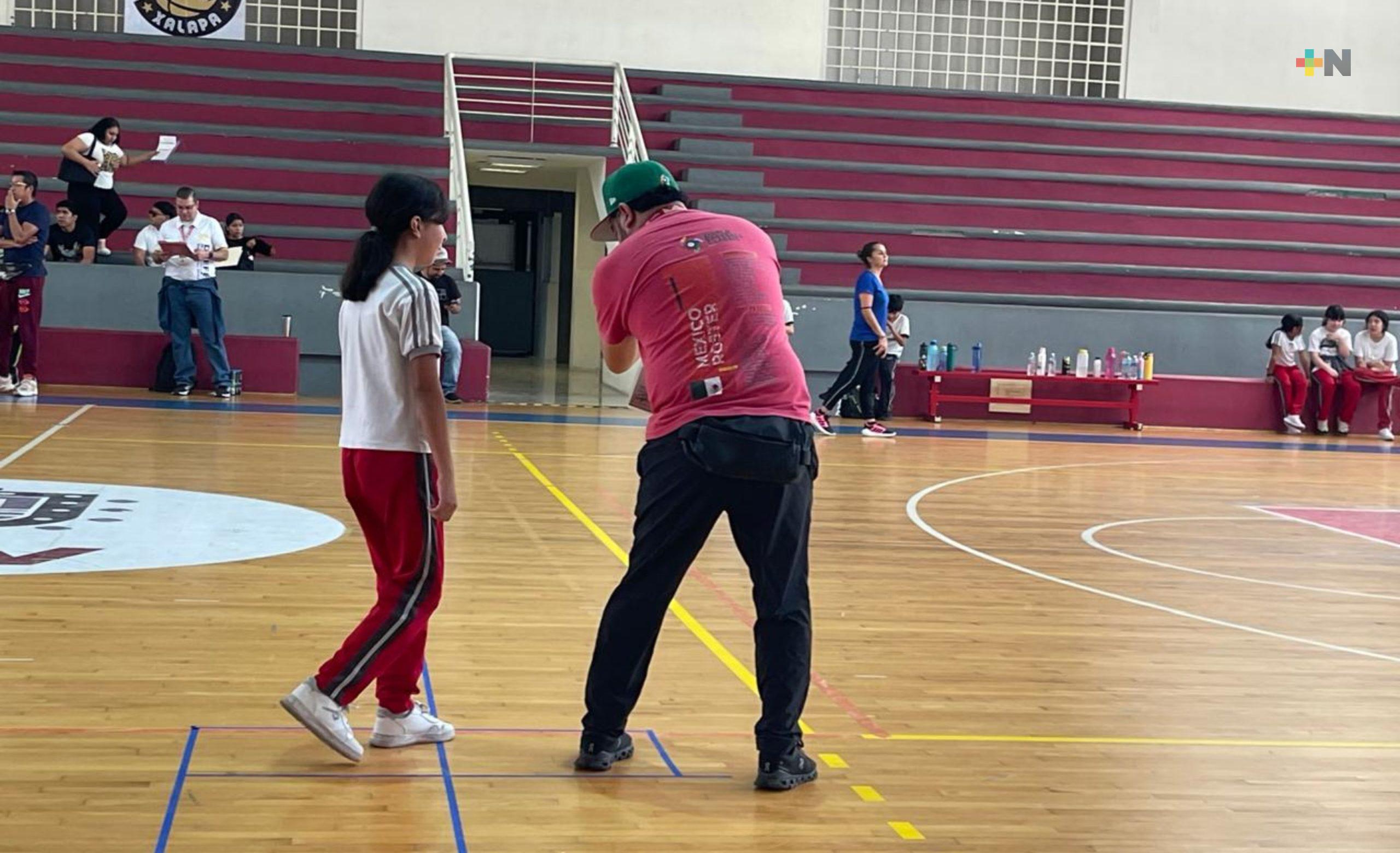 Iniciativa para acercar el deporte a estudiantes de primaria