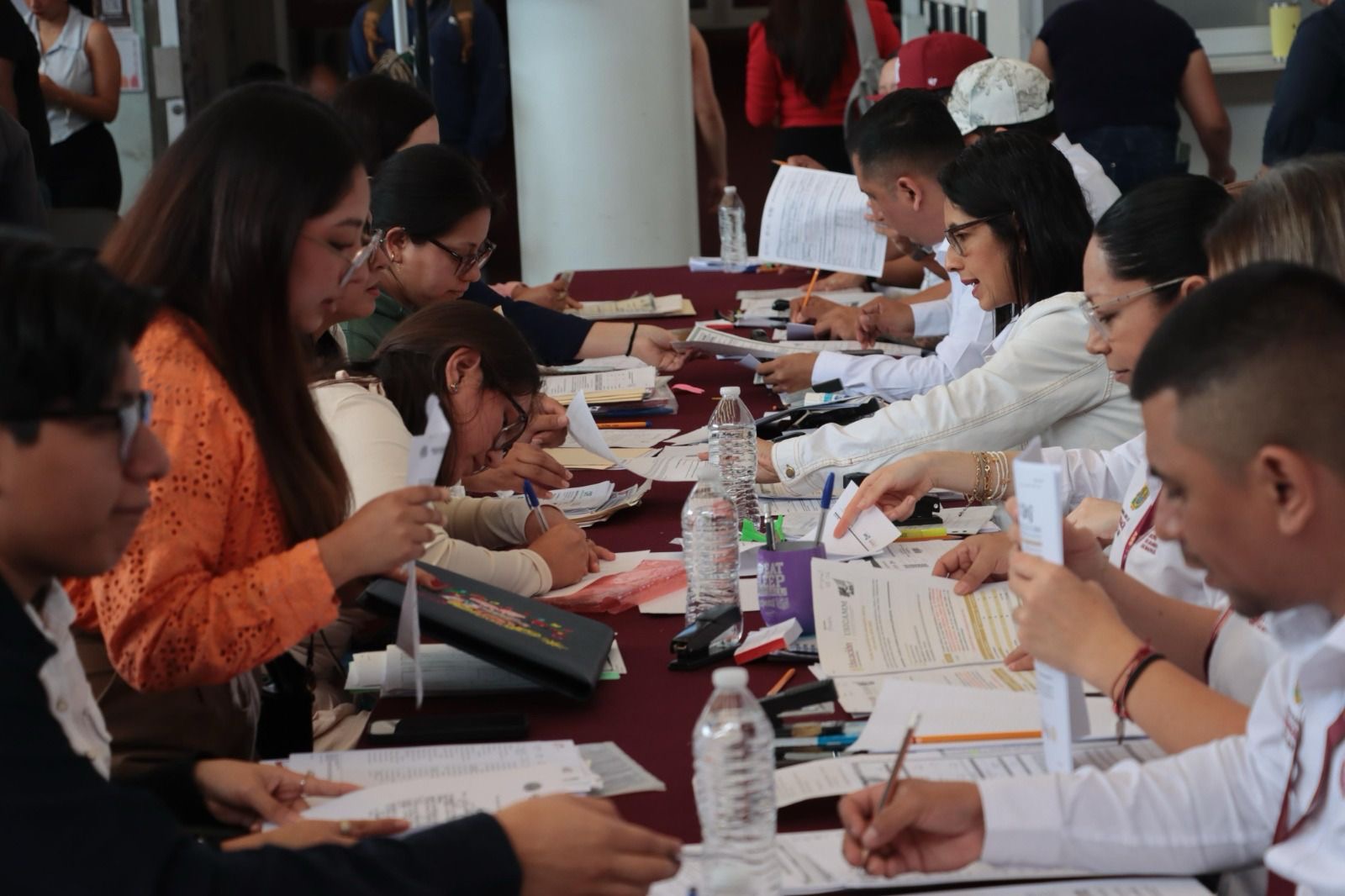 Asignan 424 plazas docentes para el ciclo escolar 2025–2026 en Veracruz