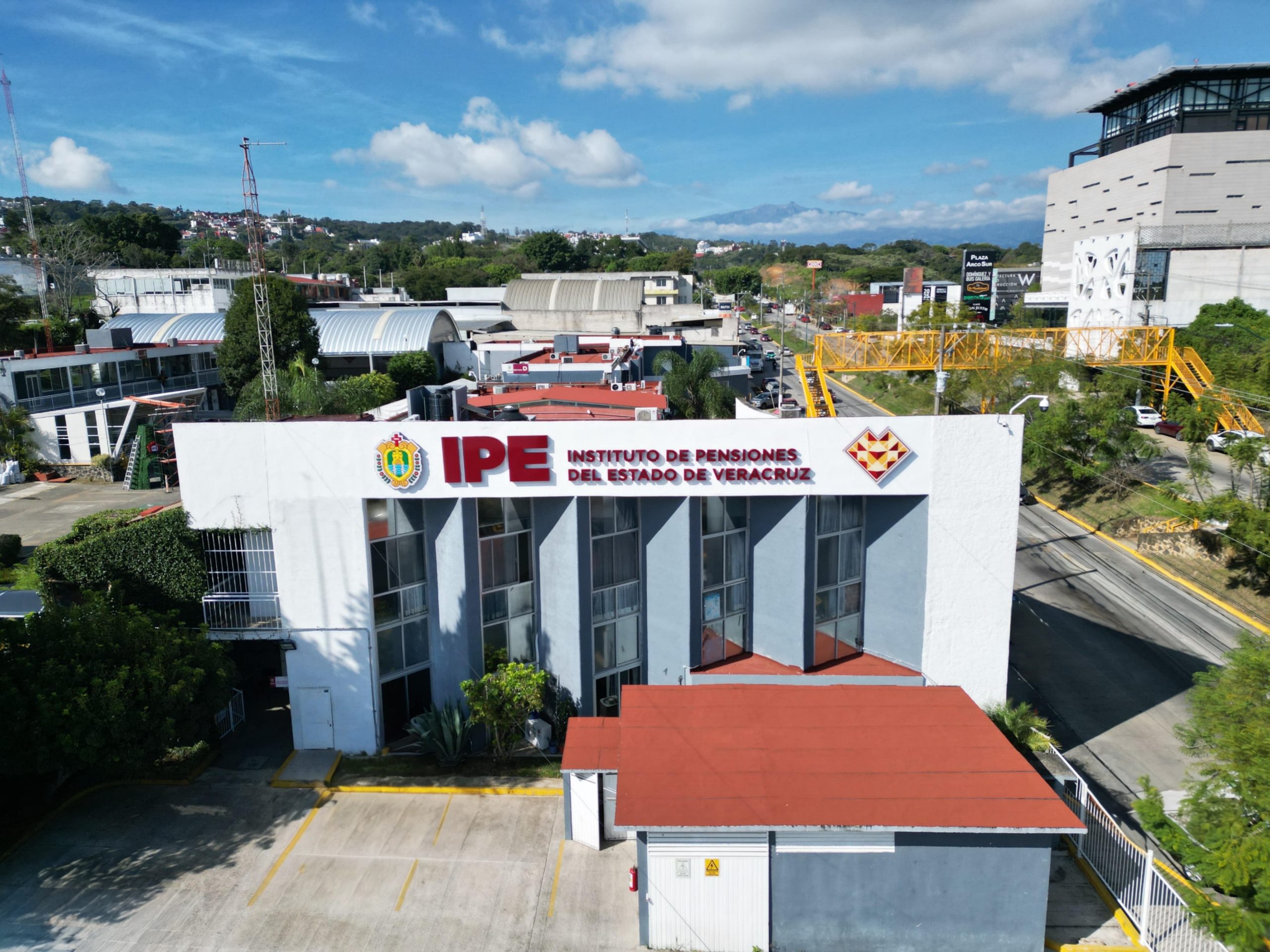 IPE, 74 años como institución clave para la seguridad social en Veracruz