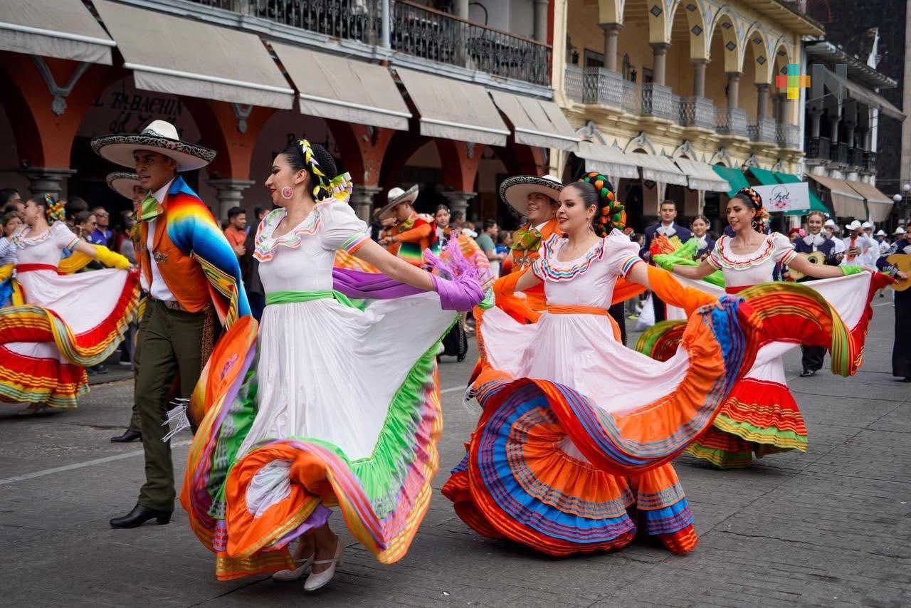 Este fin de semana inició el Festival Internacional del Folklore en Córdoba