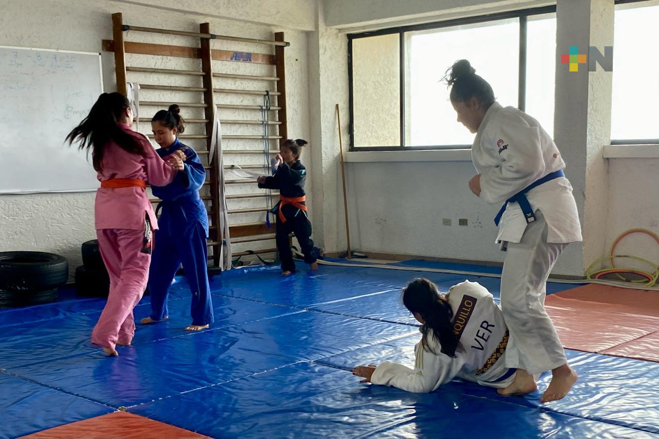 Judocas de Coatzacoalcos alistan su participación en Juegos Deportivos Nacionales ANUIES 2026