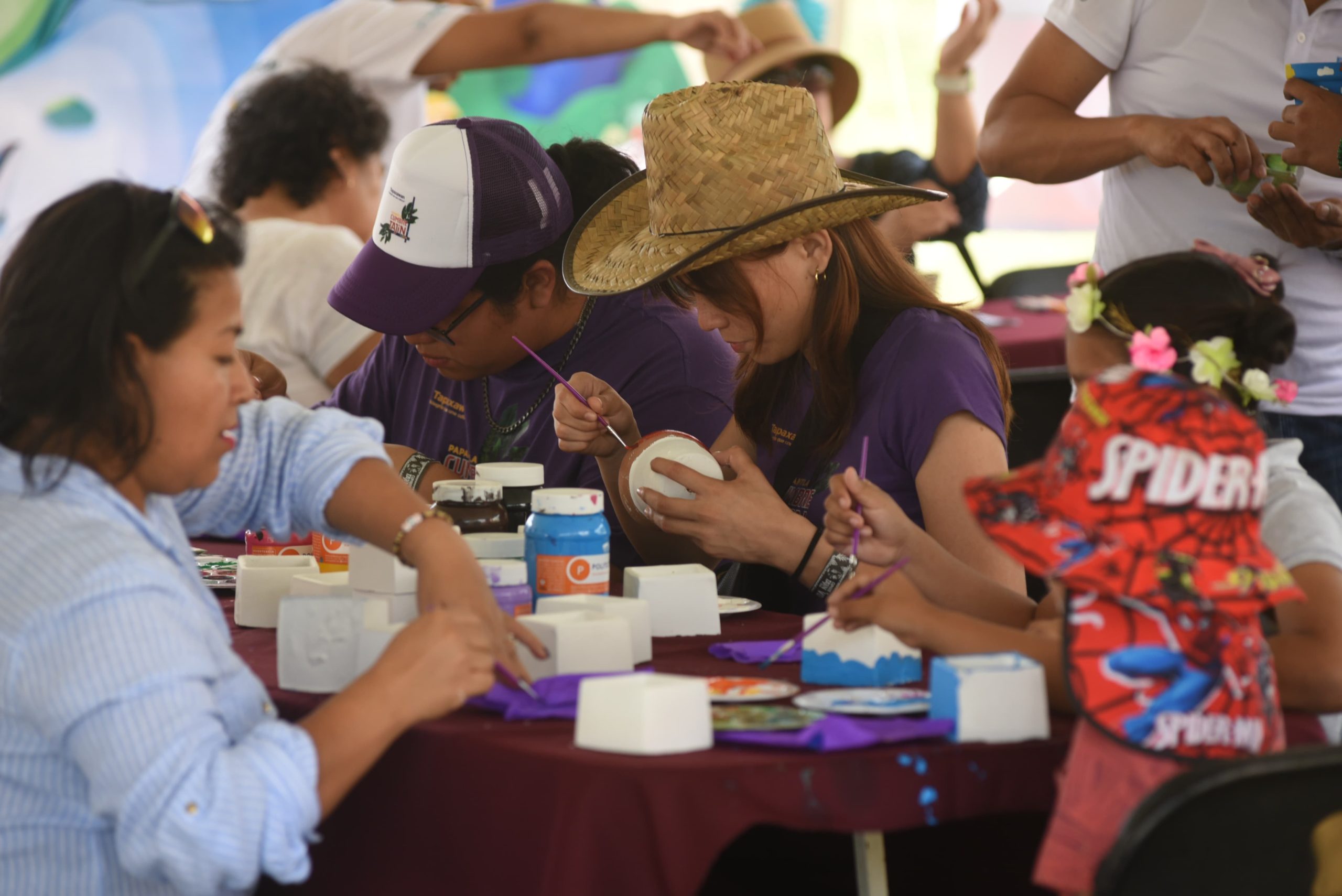 Entre juegos y saberes fomentan la identidad cultural en Cumbre Tajín