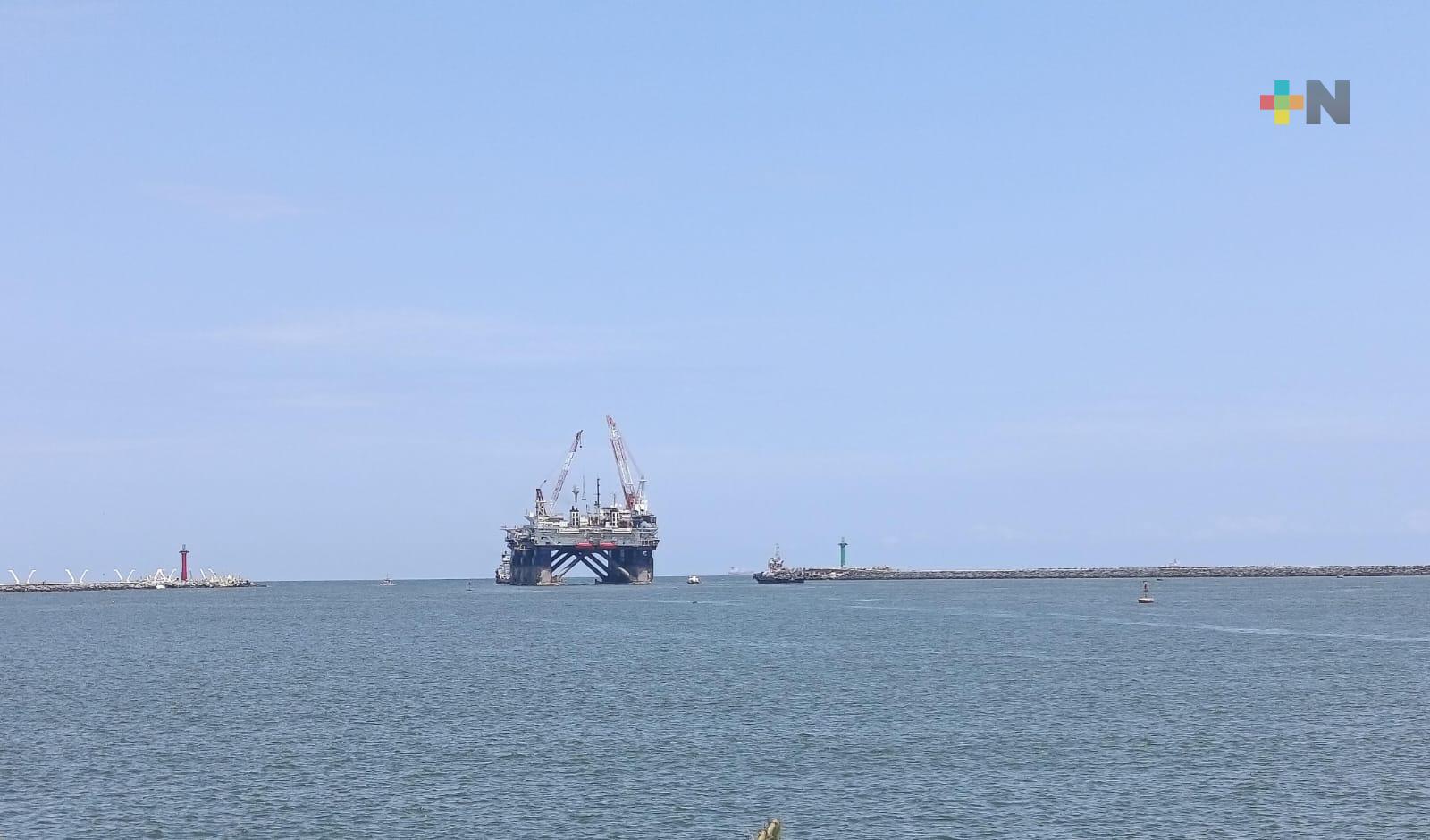 Plataforma petrolera Olair fortaleció actividad industrial en Coatzacoalcos