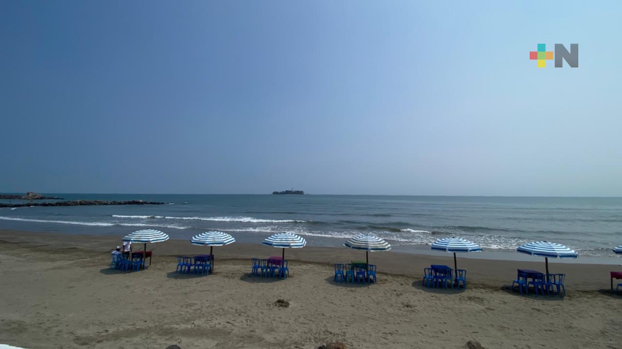 Llegada anticipada de vacacionistas a playas de Veracruz