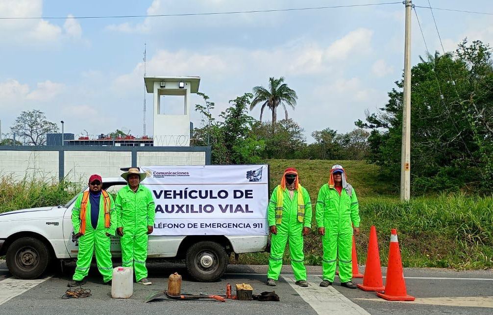 Refuerza SICT seguridad carretera en Veracruz con operativo de auxilio vial