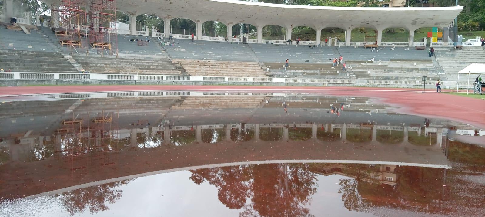 Continúa rehabilitación del Estadio Xalapeño