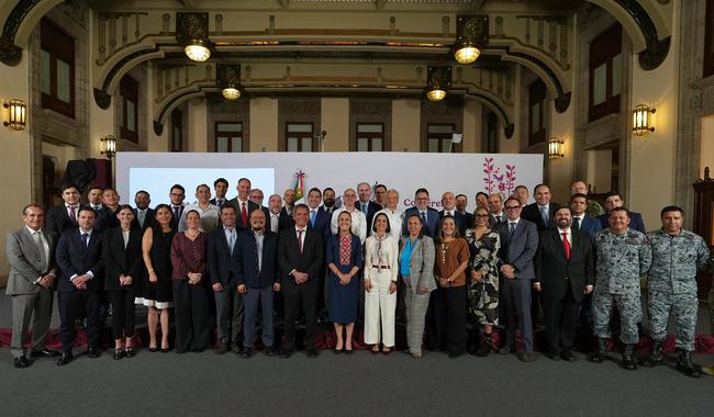 Acuerdan bajar diésel a 27 pesos