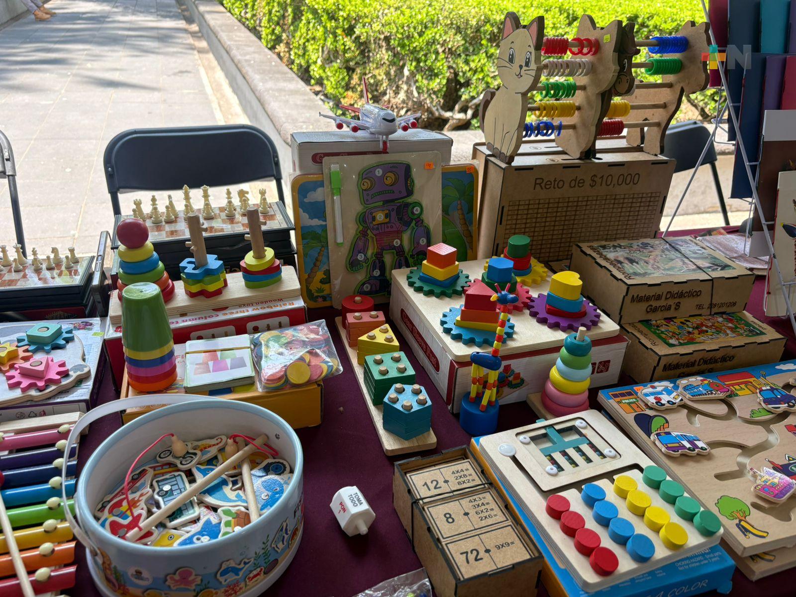 Juegos tradicionales activan la mente y fomentan convivencia familiar