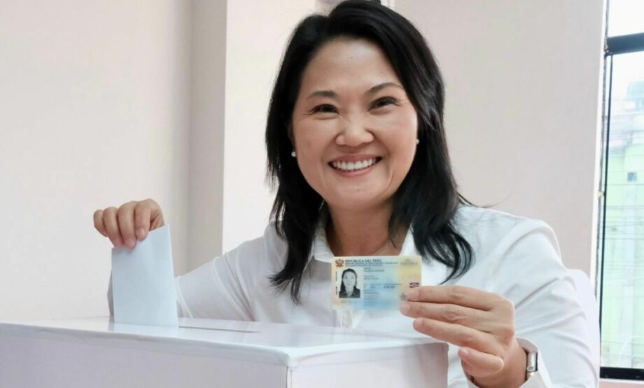 Perú: Fujimori y López Aliaga a segunda vuelta de elecciones