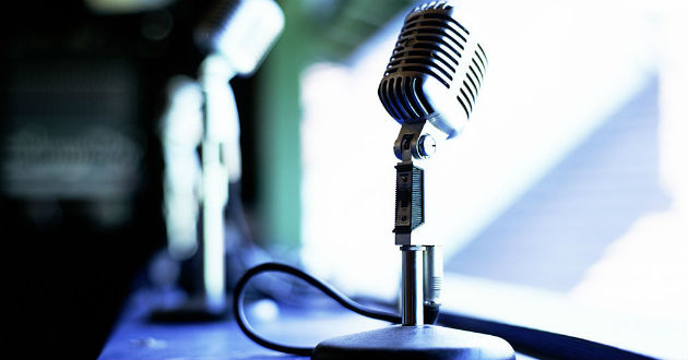 Nueva regulación para locutores protegerá derechos y los reconocerá como artistas