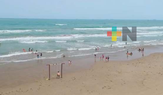 Turistas confirman espacios limpios al visitar playas de Tuxpa