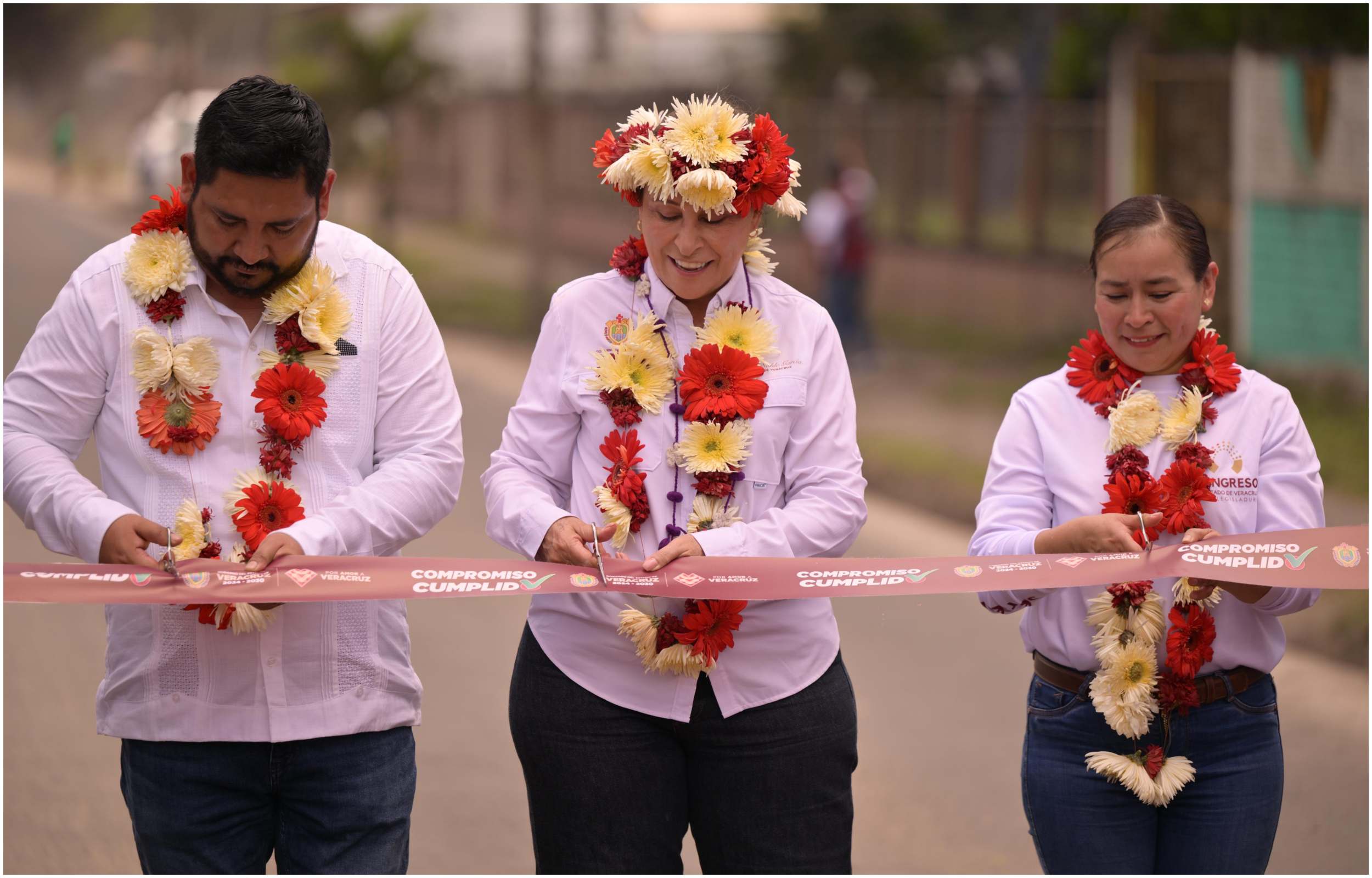 Rocío Nahle cumple y entrega tramo Tezonapa–Motzorongo