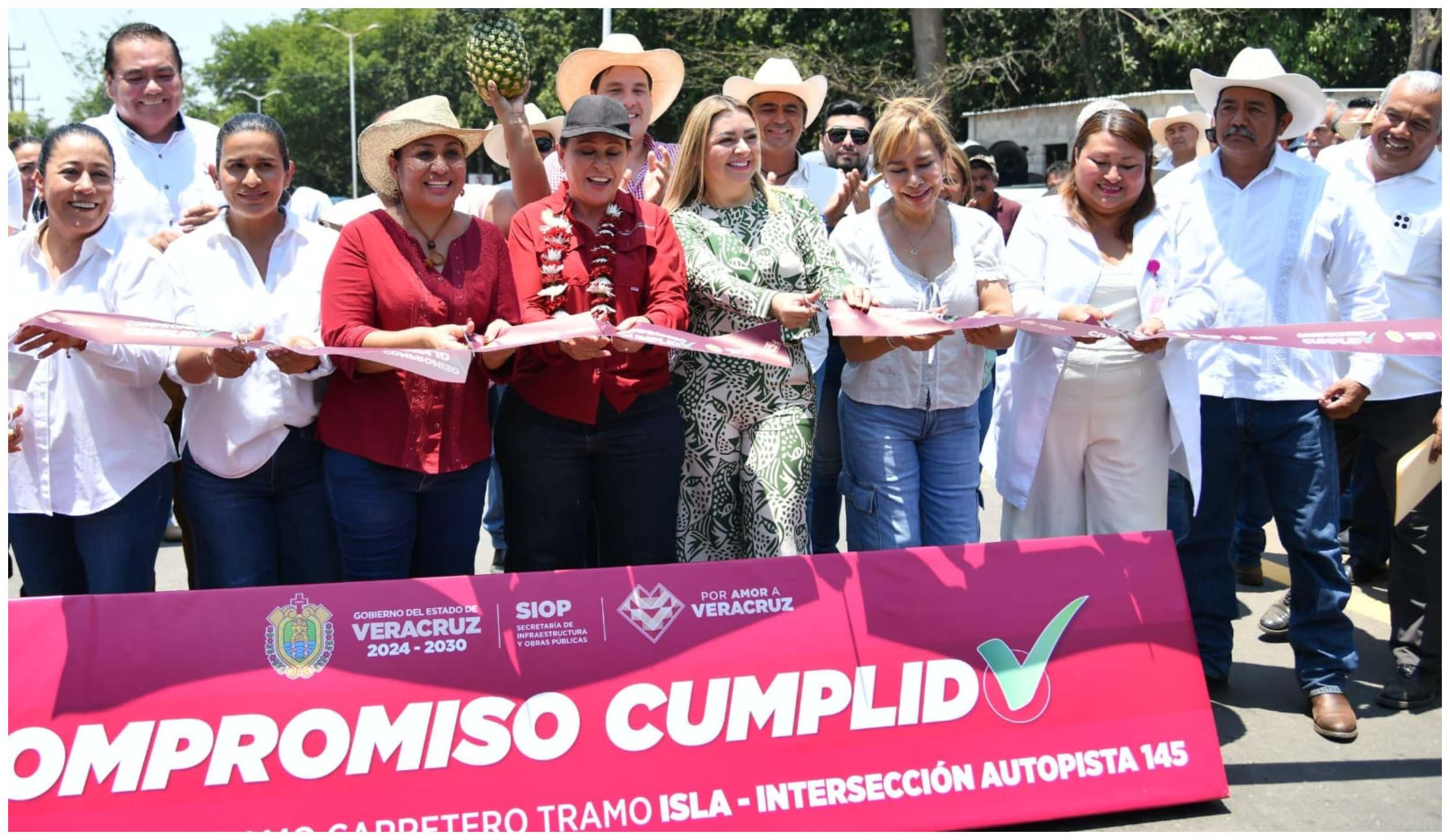 Compromiso cumplido: Rocío Nahle entrega primer tramo de Isla–Santiago Tuxtla