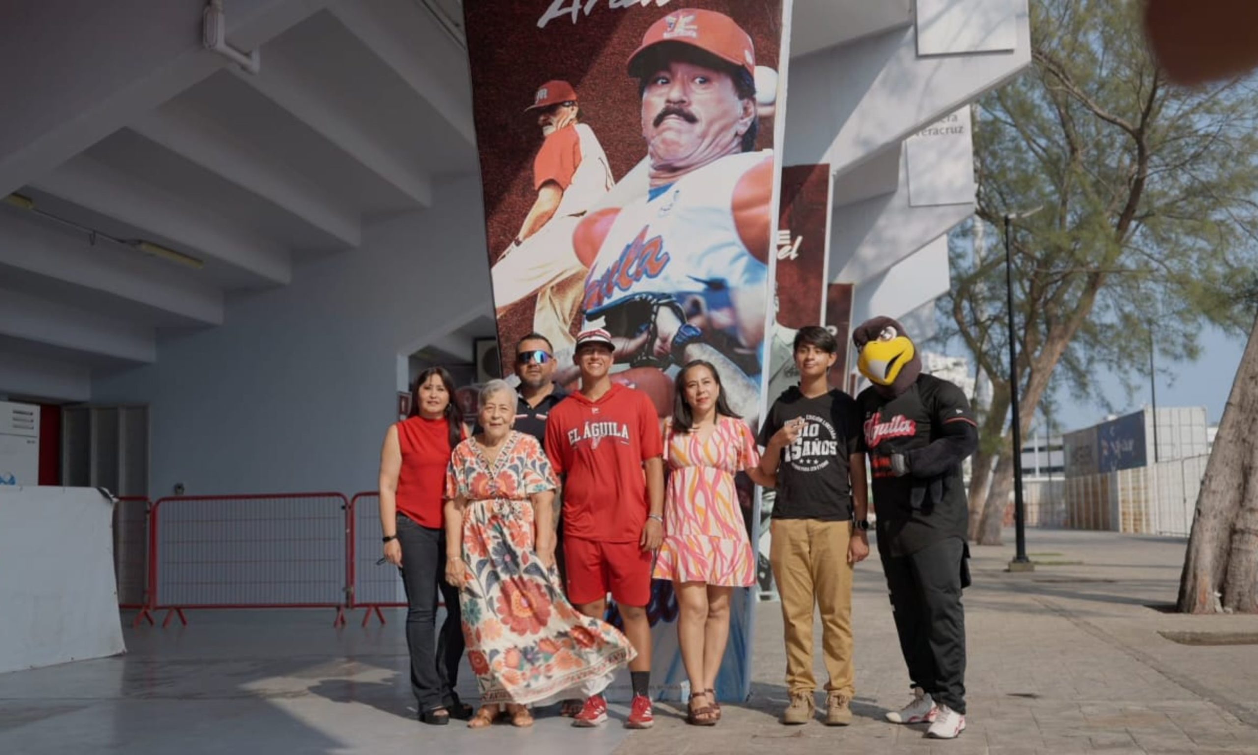 Sobrino nieto de Ramón Arano firma con El Águila