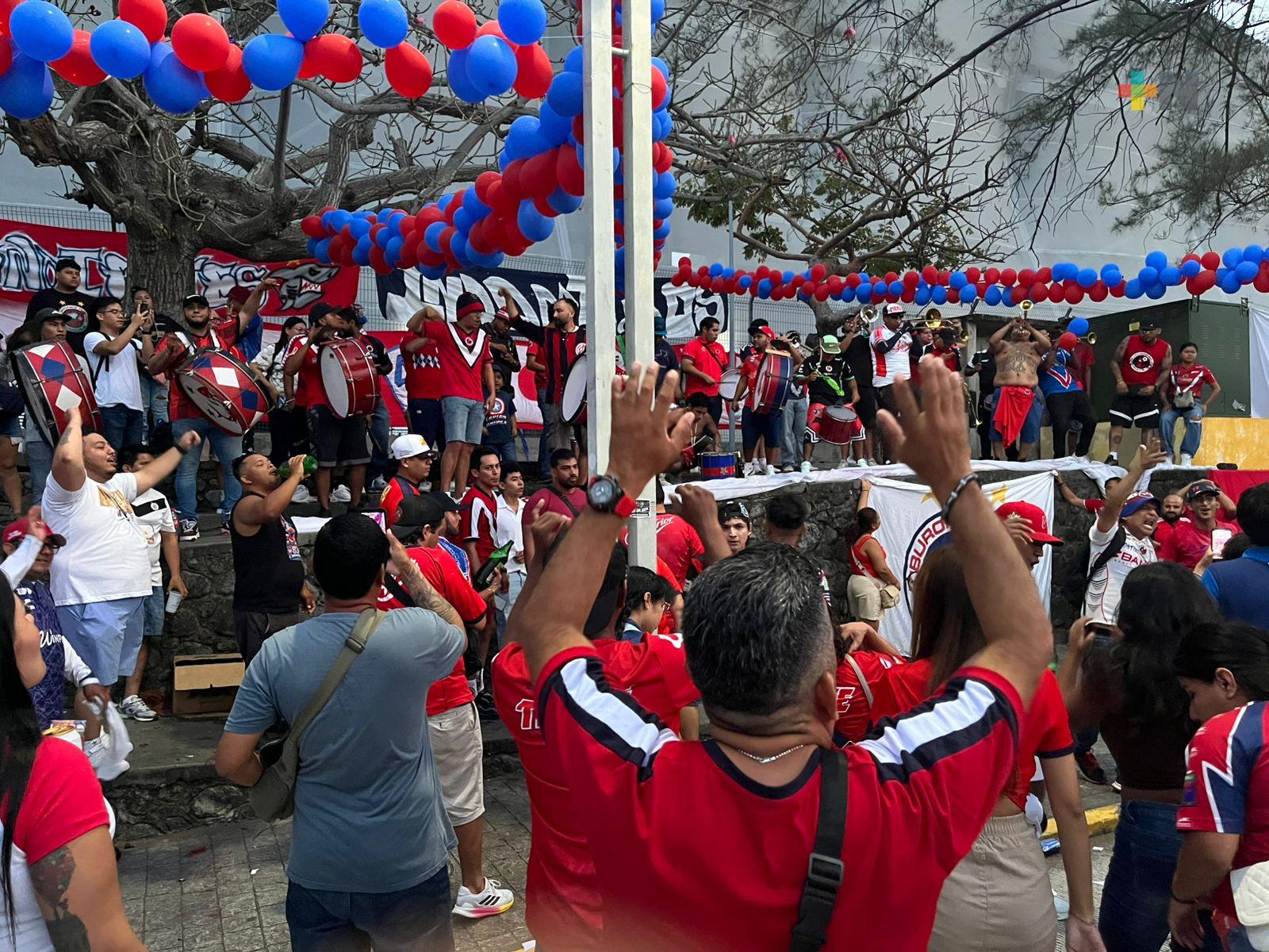 Pasión por los Tiburones Rojos de Veracruz sigue viva