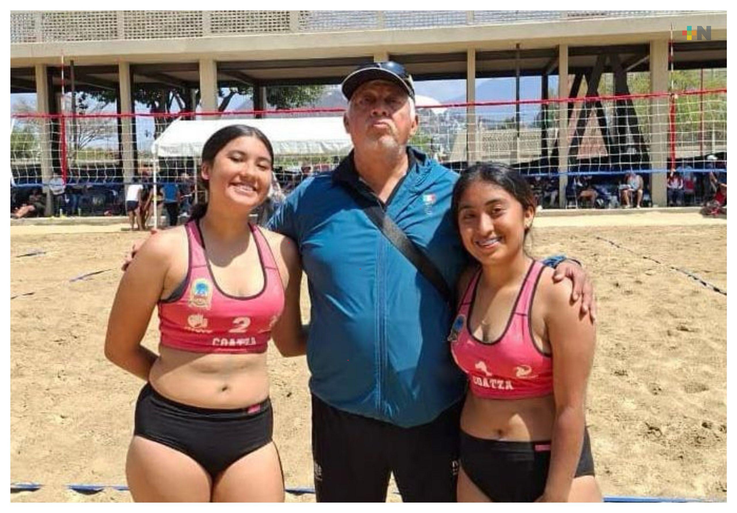 Dos equipos de voleibol de Coatza lograron boleto para Olimpiada Nacional