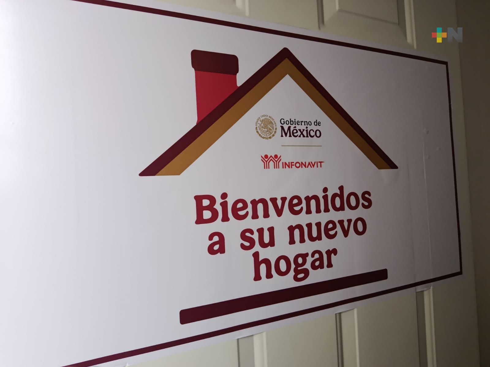 Entregan primer departamento en Coatzacoalcos del programa Viviendas para el Bienestar