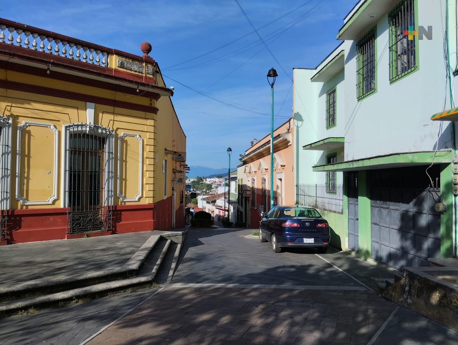 Ambiente caluroso con baja probabilidad de lluvias en el estado de Veracruz