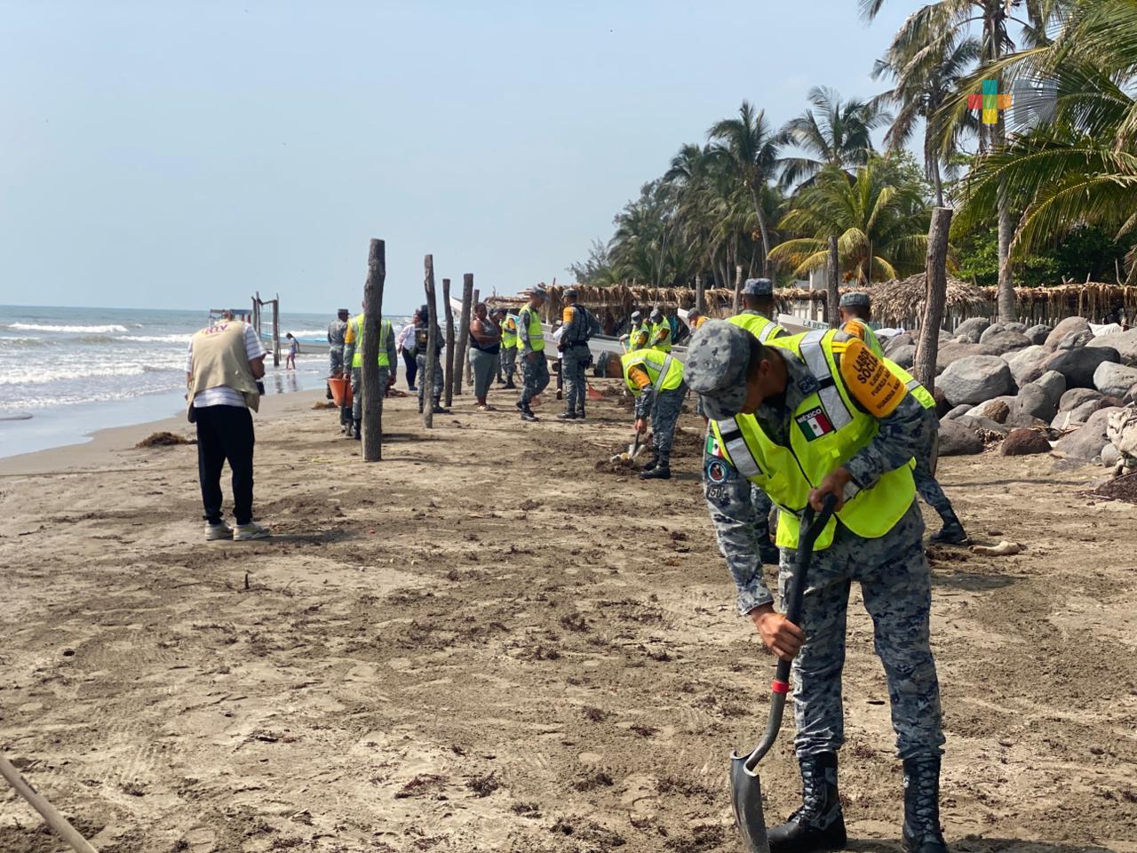 Realizan jornada de limpieza en playa de Mata de Uva