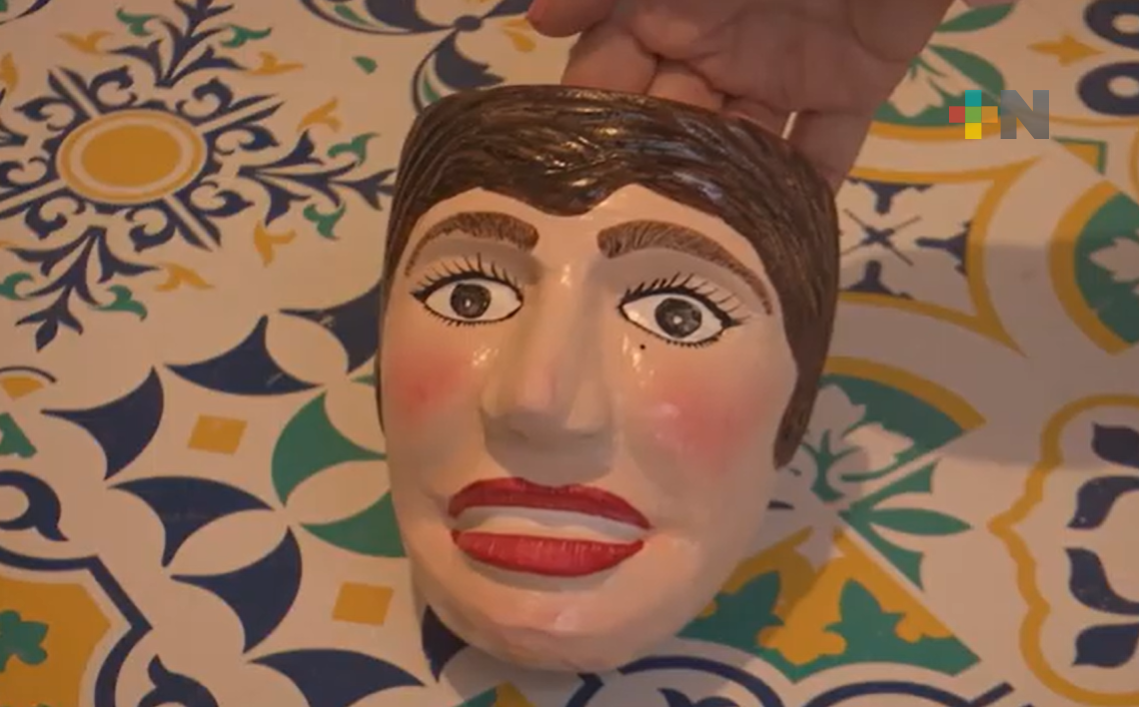 La tradición de elaborar máscaras de madera se transmite de padres a hijos