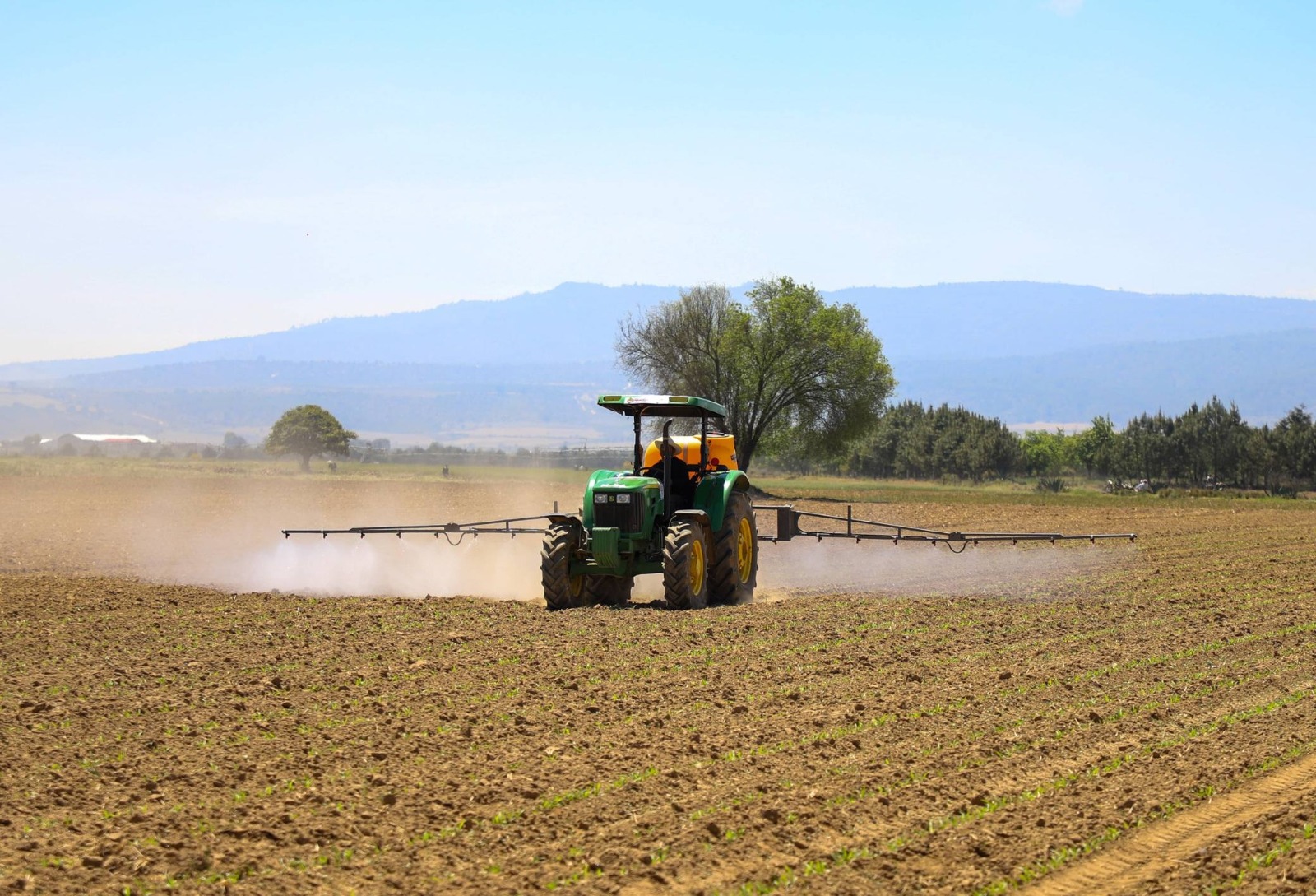 Programa de Mecanización impulsa productividad del campo veracruzano