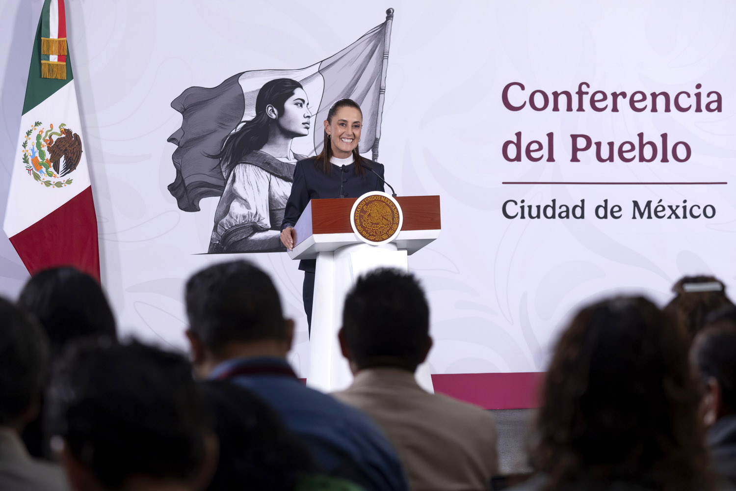 Niega Claudia Sheimbaum censura a medios de comunicación