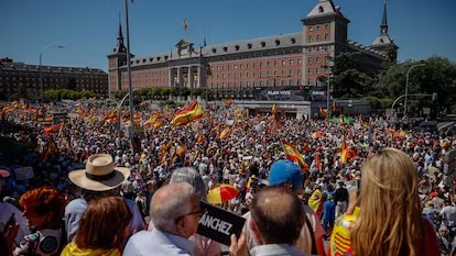 Manifestaciones masivas en España contra Pedro Sánchez