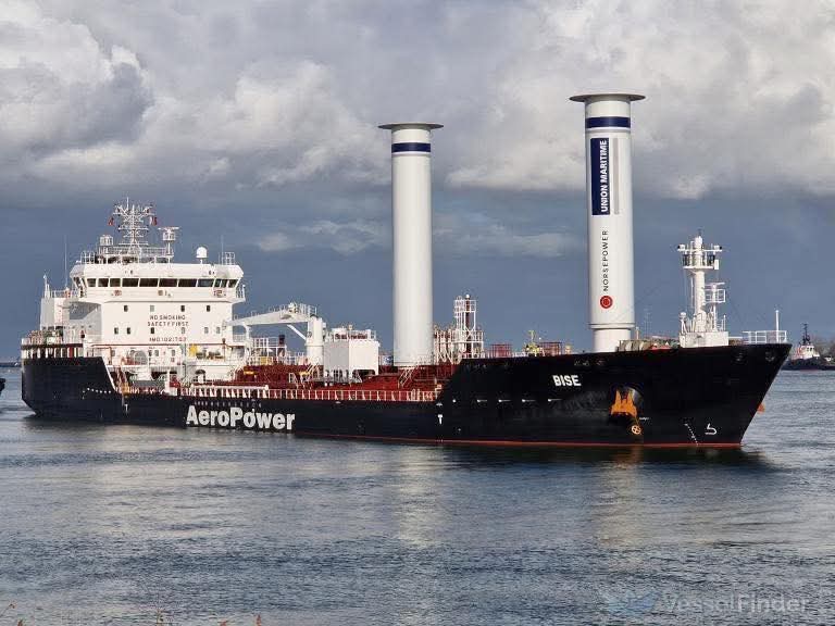 Puerto de Coatzacoalcos recibe buque de nueva generación