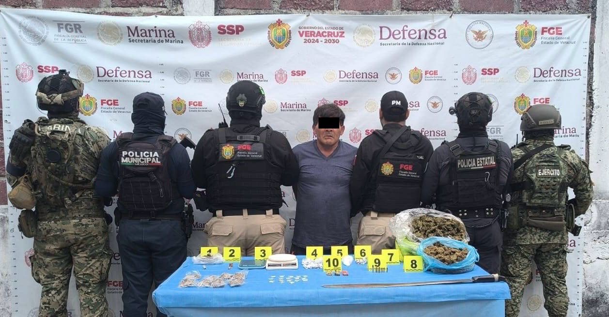 Operativos coordinados: detención de 28 personas y el aseguramiento de cerca de 300 dosis de posibles estupefacientes