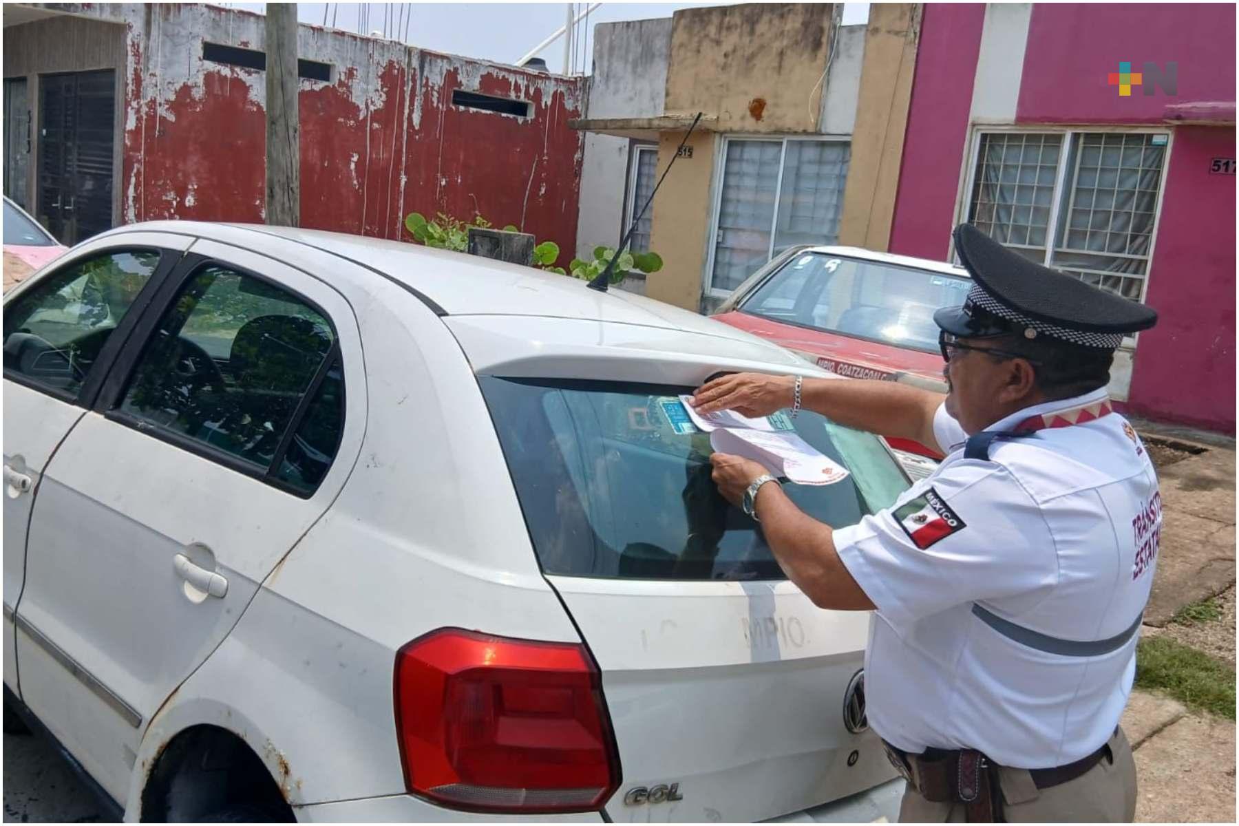 Retiran 162 autos maceta de la vía pública en Coatzacoalcos