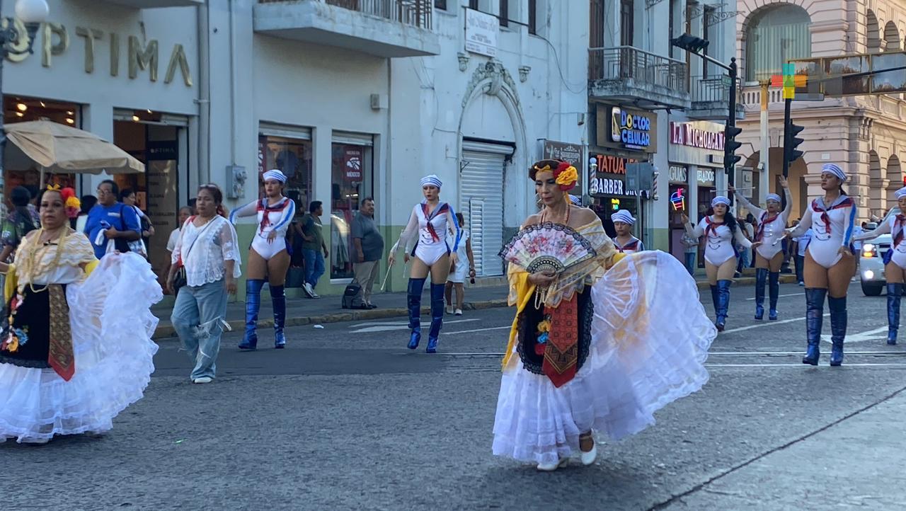 Al ritmo del Carnaval dan último adiós a “Berna” Cruz