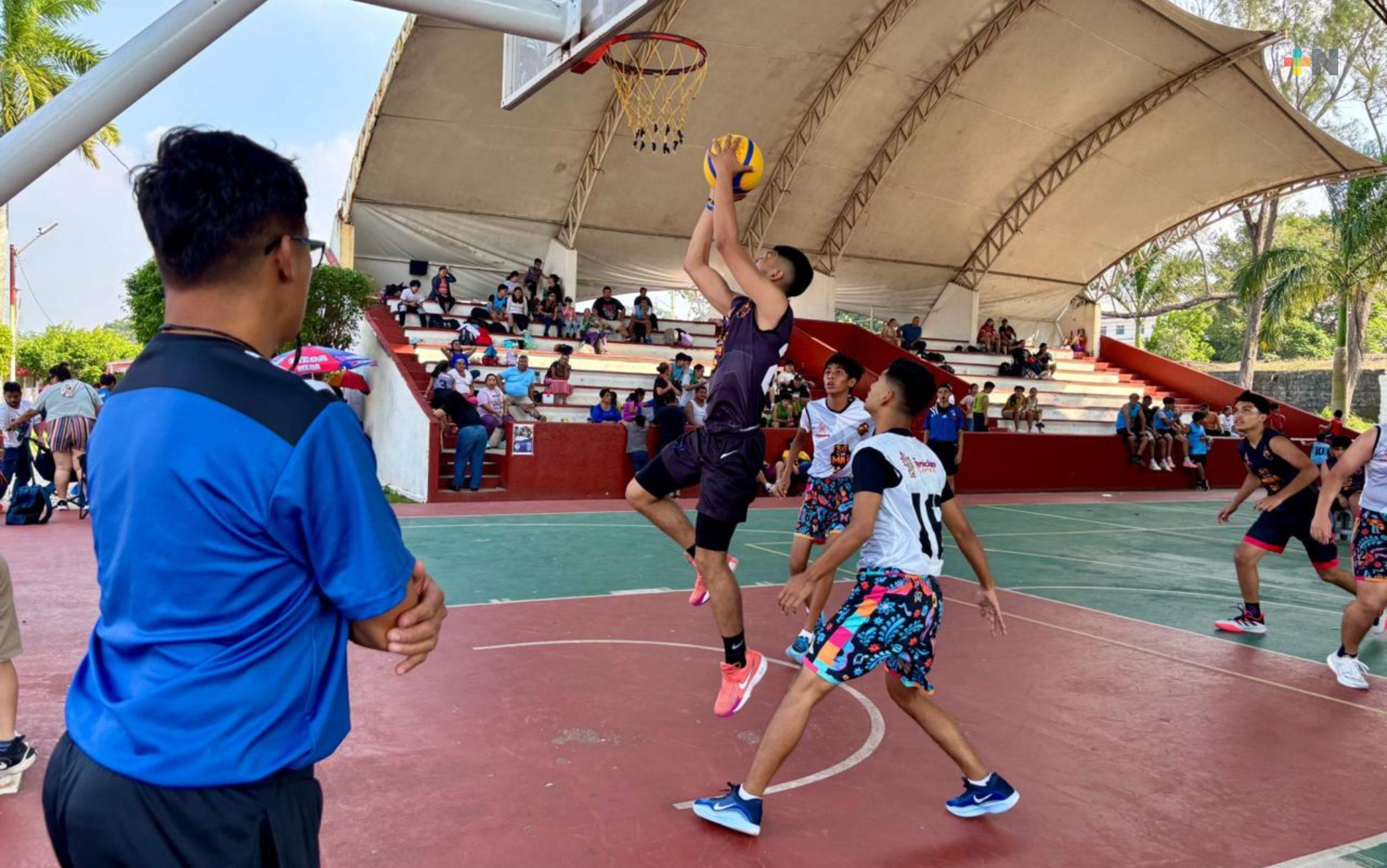 Un centenar de equipos se reunirán en la Copa Mina 3×3