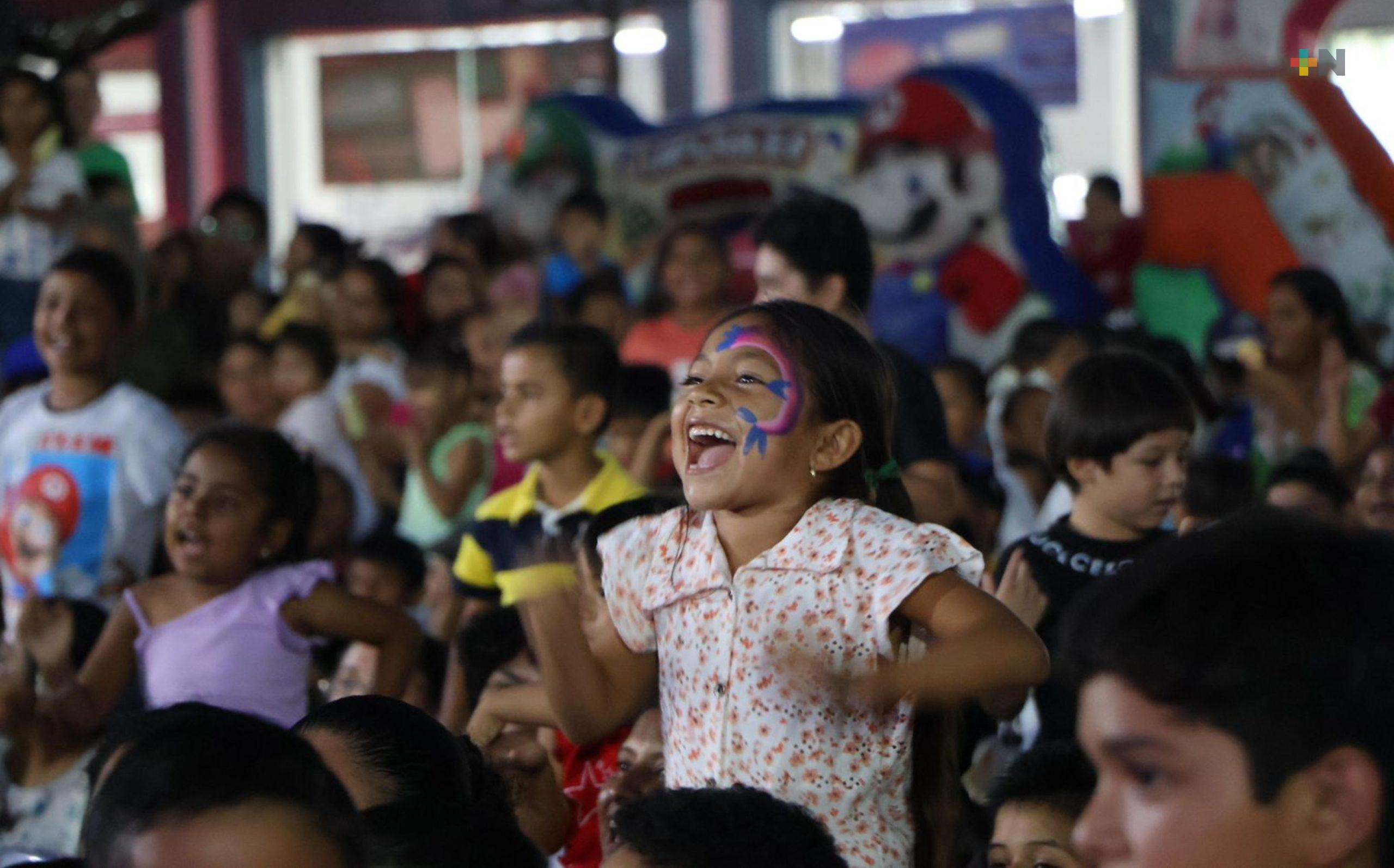 Altas temperaturas modificaron festejos del Día del Niño en la Cuenca del Papaloapan