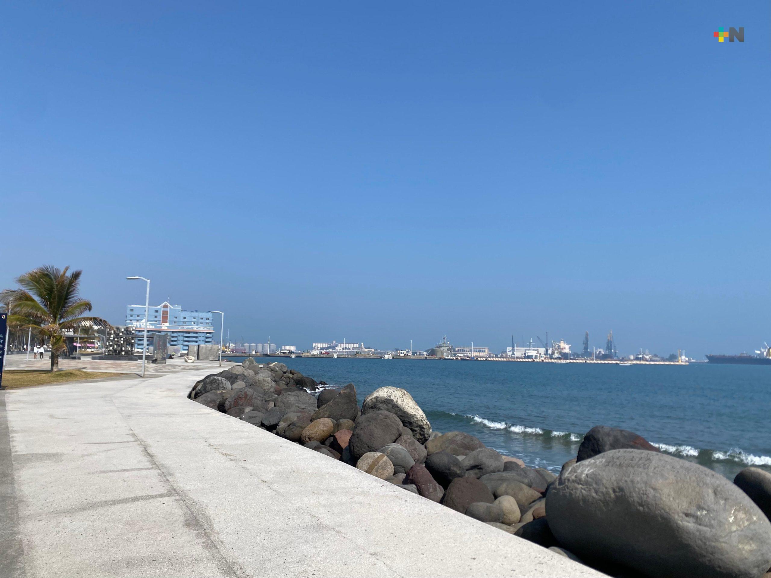 Ambiente caluroso sin probabilidad de lluvias en el estado de Veracruz
