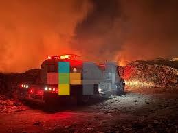 Incendio en Nanchital afecta basurero municipal este jueves