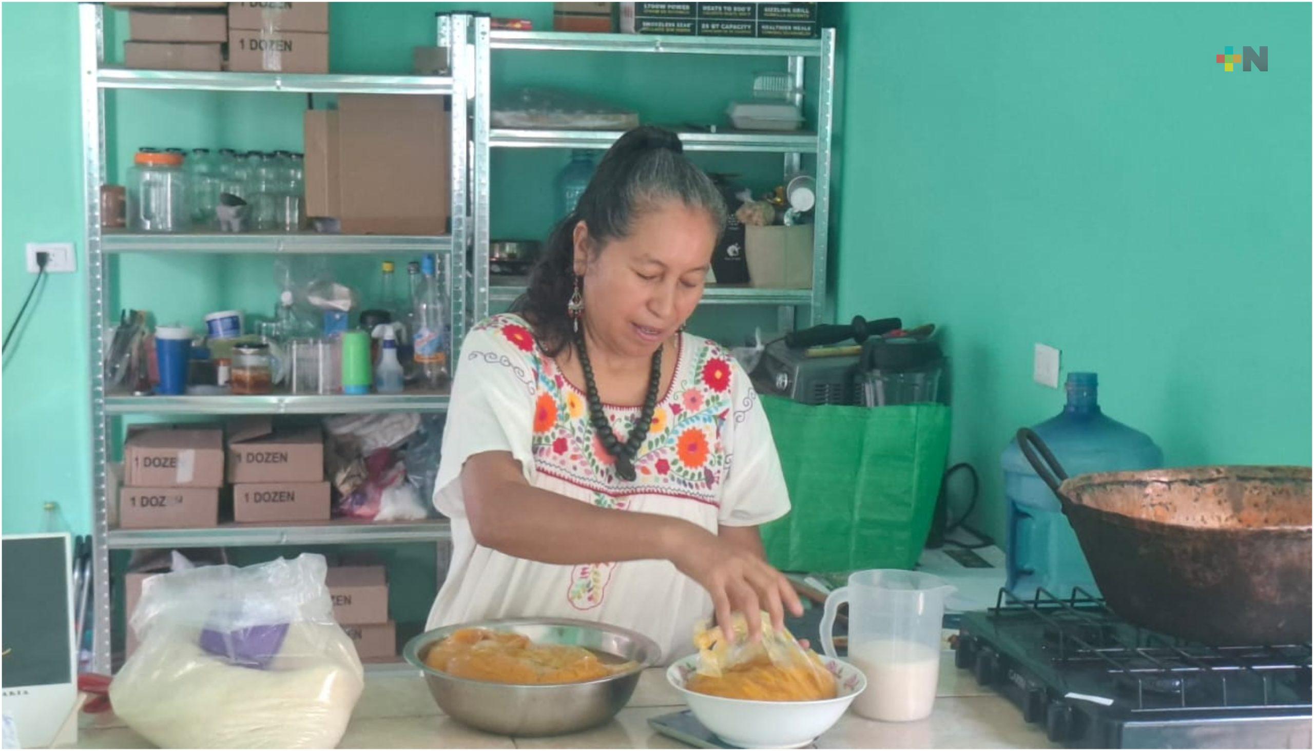 Con mermeladas y salsas, habitantes de Actopan buscan salvar cultivos de mango