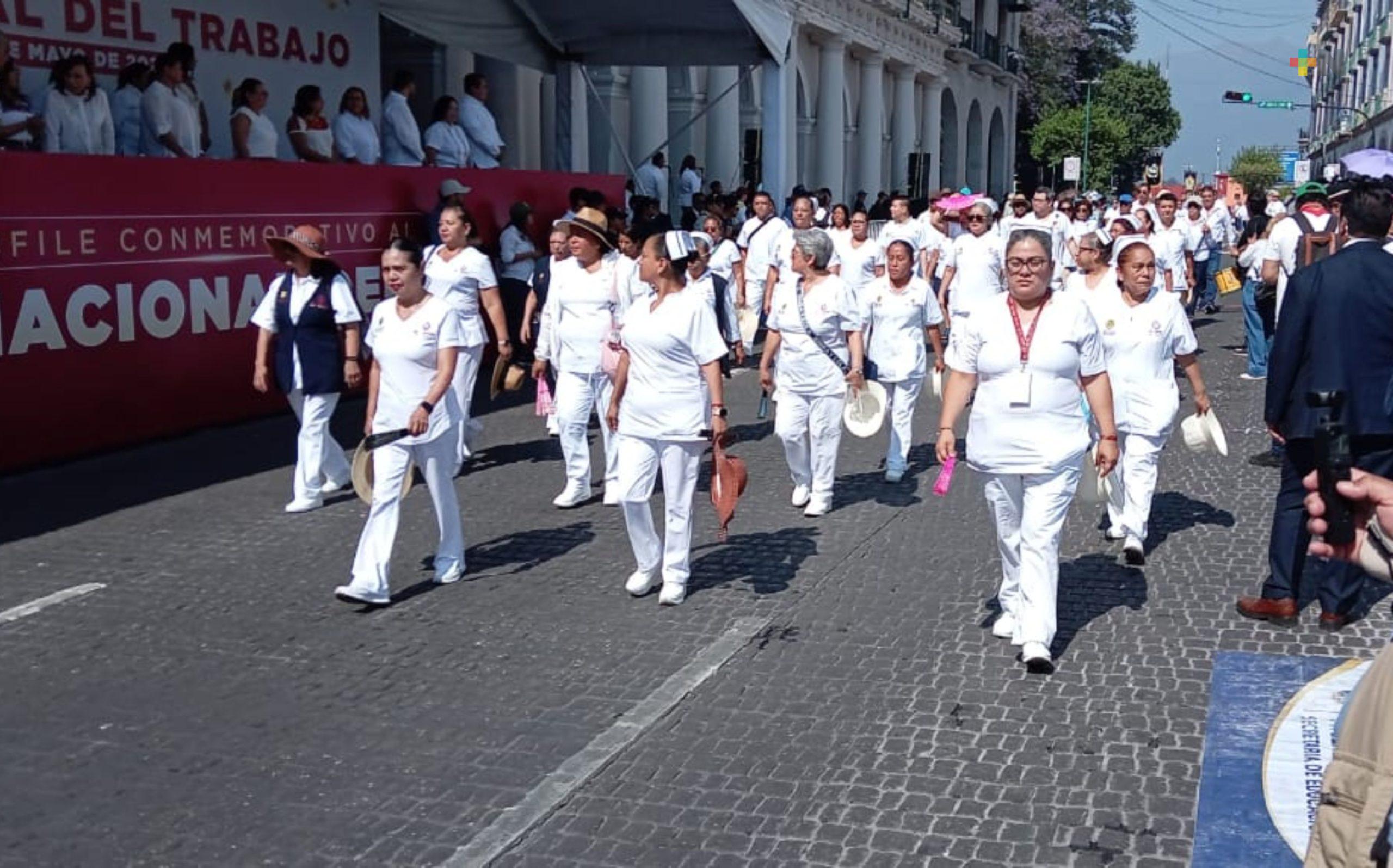 Más de 70 mil personas desfilaron en Día del Trabajo
