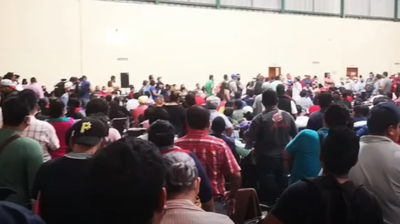 Se mantiene diálogo con docentes; se respetará su libertad de manifestación: Presidenta