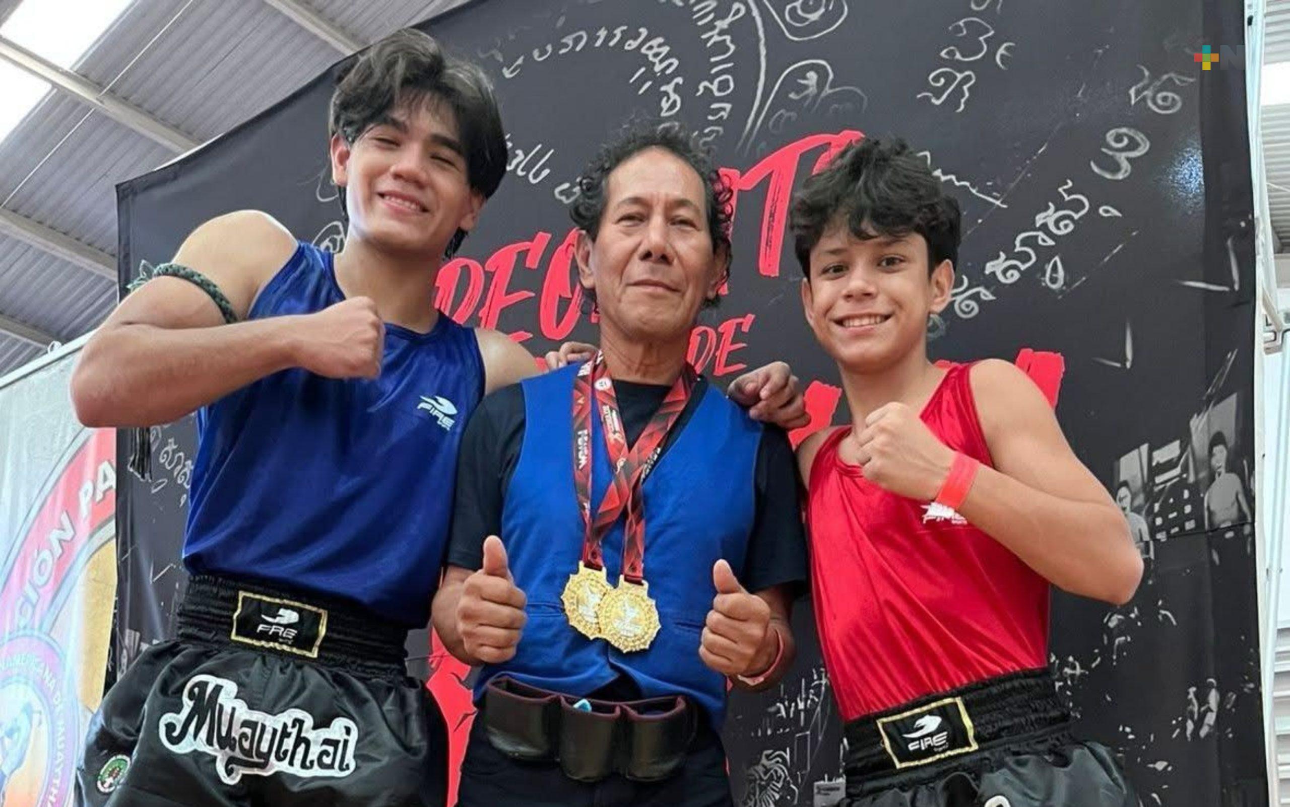 Peleadores de Coatza se coronaron en nacional de muay thai
